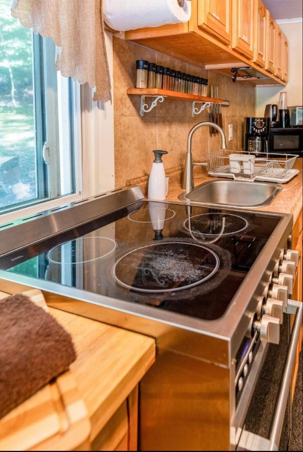 Pocono Cabin With Private Pool At Shawnee Mtn Восток Страудсберг Экстерьер фото