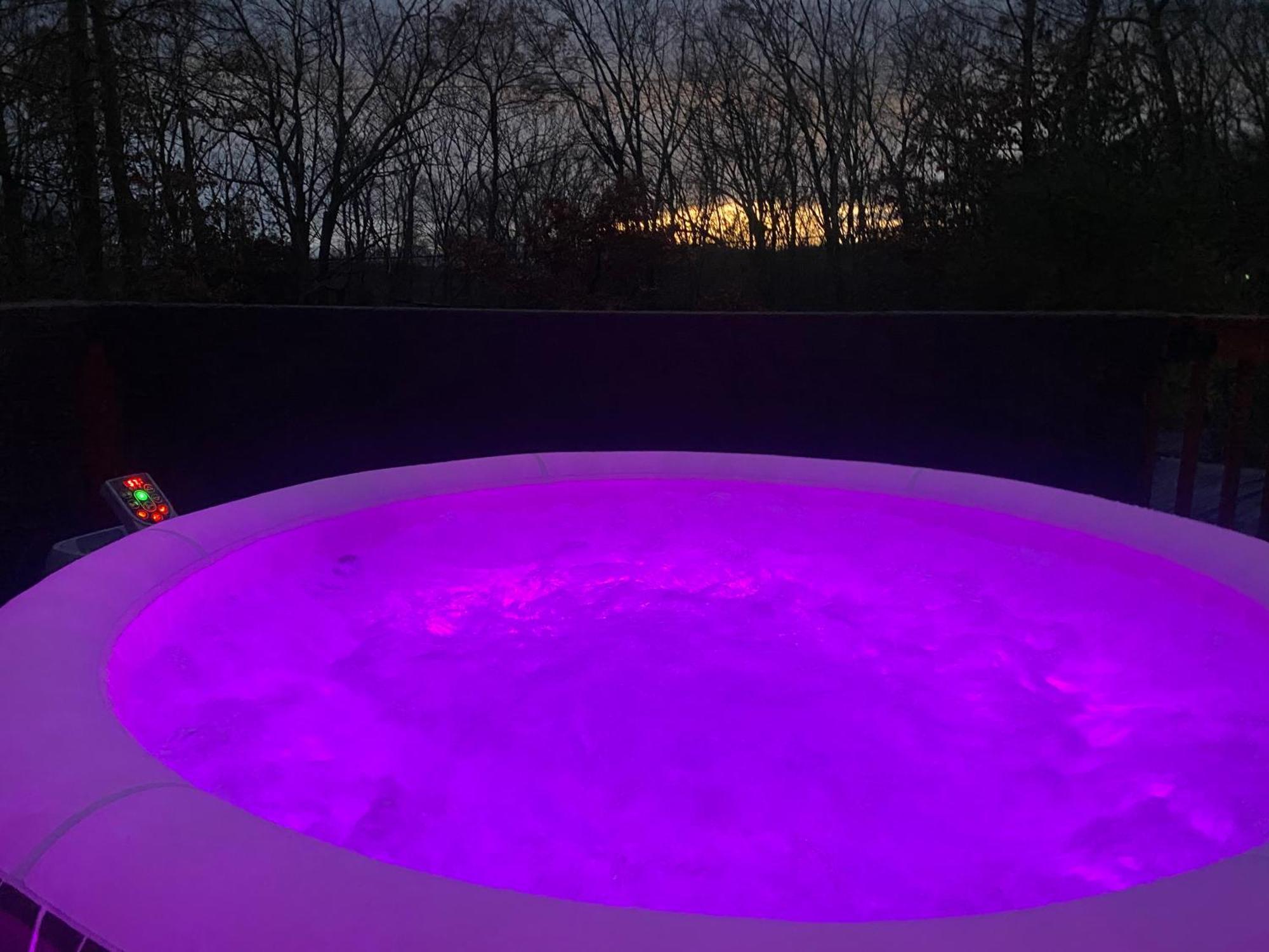 Pocono Cabin With Private Pool At Shawnee Mtn Восток Страудсберг Экстерьер фото